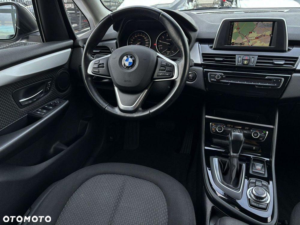 BMW Seria 2 218i Advantage - 20