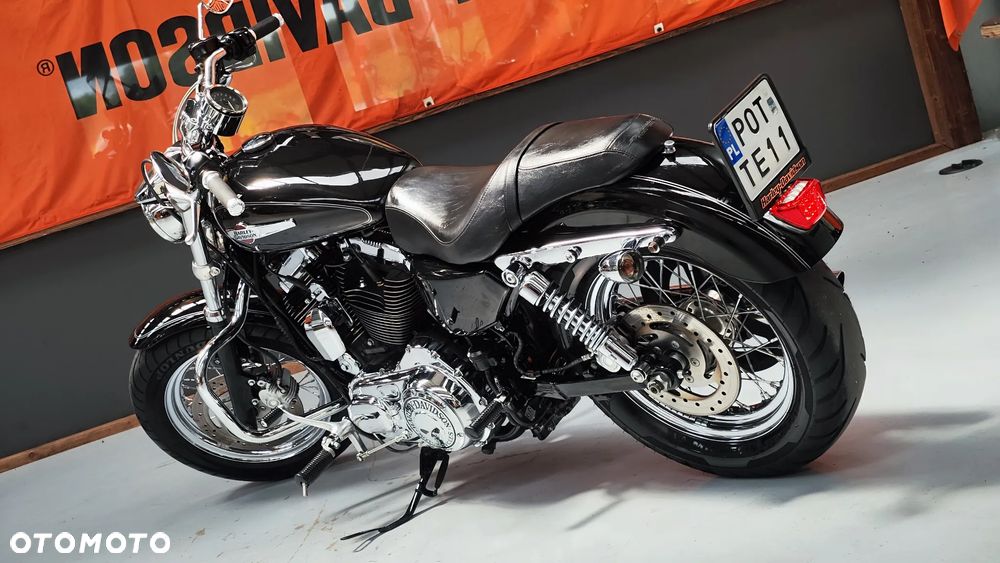 Harley-Davidson Sportster - 1