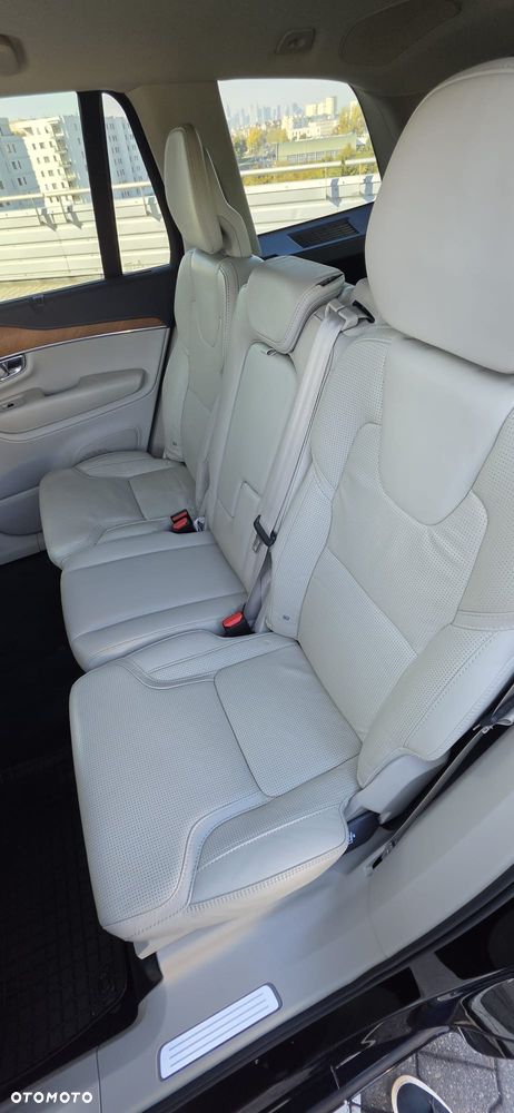 Volvo XC 90 B5 D AWD Inscription - 24