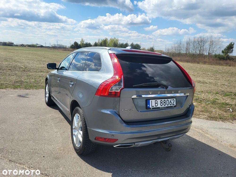 Volvo XC 60 D4 AWD Geartronic Summum - 21