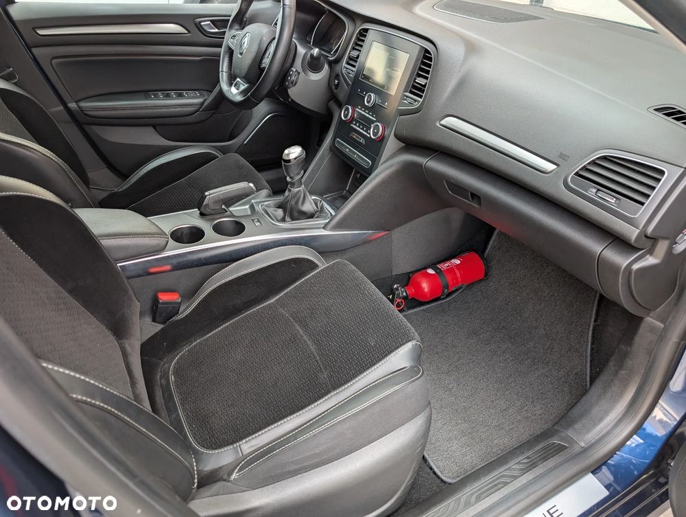 Renault Megane ENERGY TCe 130 INTENS - 21