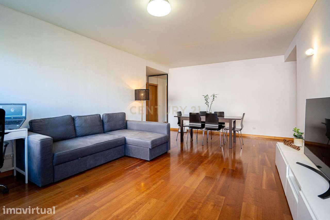 Apartamento T1 junto à Marina - Expo Sul - Grande imagem: 2/19