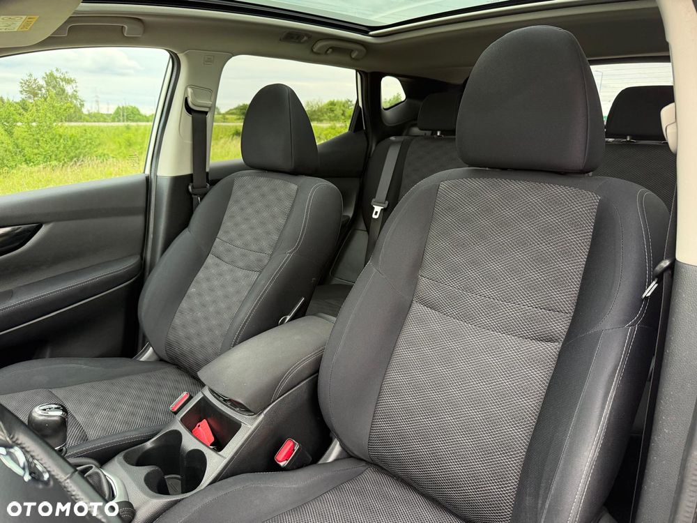 Nissan Qashqai - 11