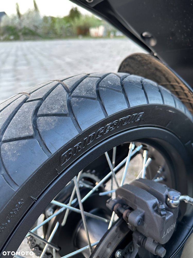 Brixton Crossfire - 8