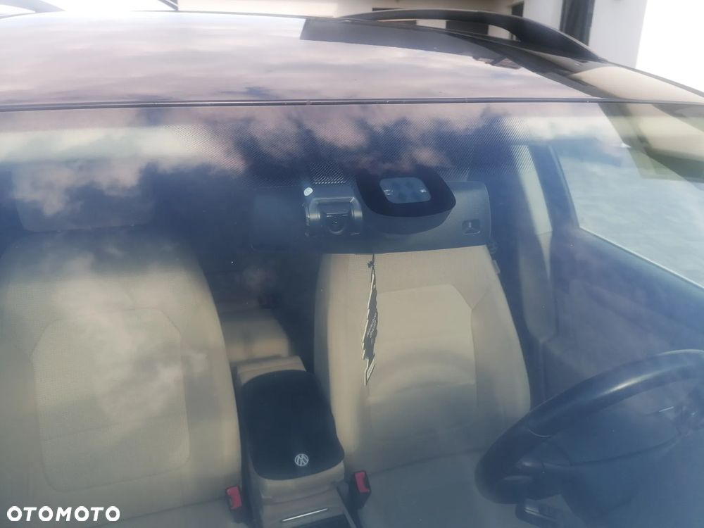 Volkswagen Passat 2.0 TDI Comfortline - 9