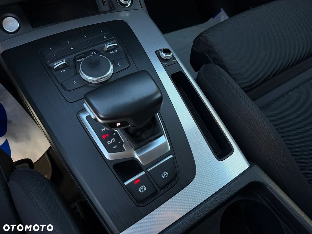 Audi Q5 35 TDI Quattro S tronic - 22