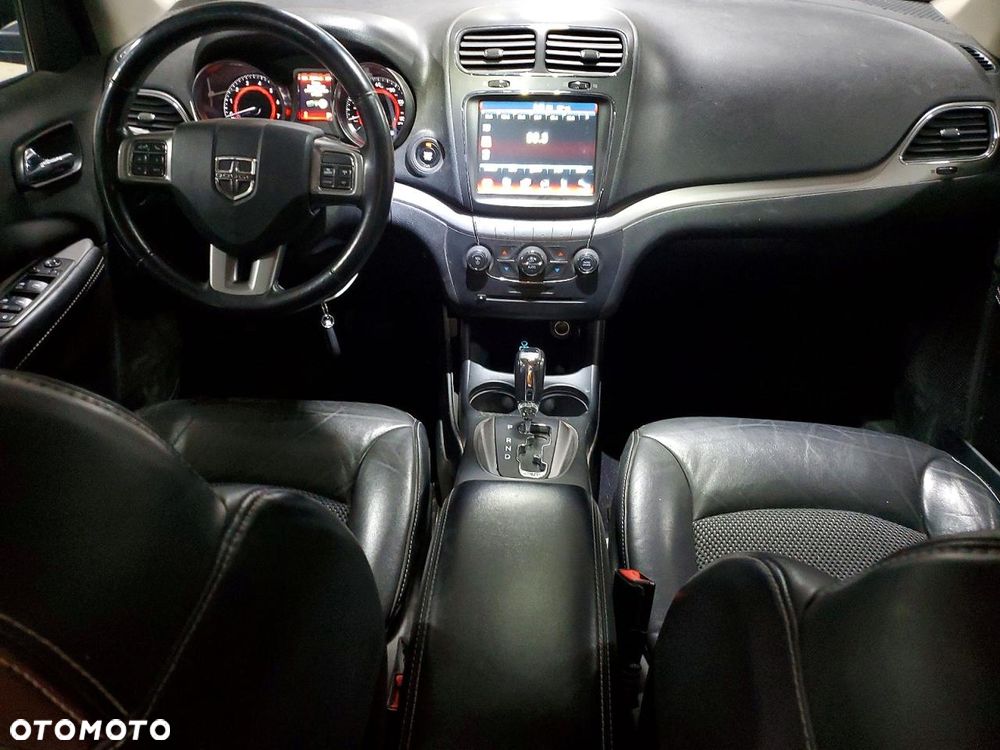 Dodge Journey - 7