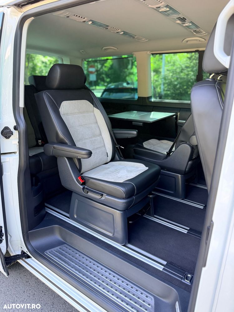 Volkswagen Multivan - 23