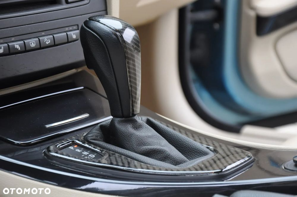 BMW Seria 3 325i xDrive - 21