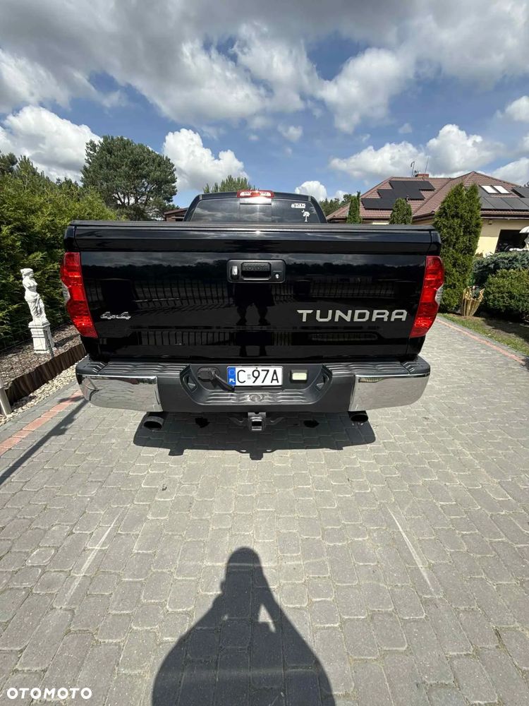 Toyota Tundra - 8