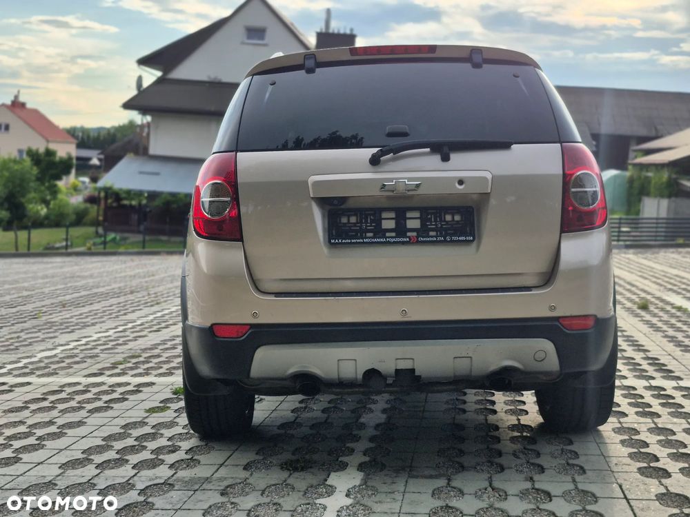 Chevrolet Captiva 2.2 TD AWD LTZ - 6