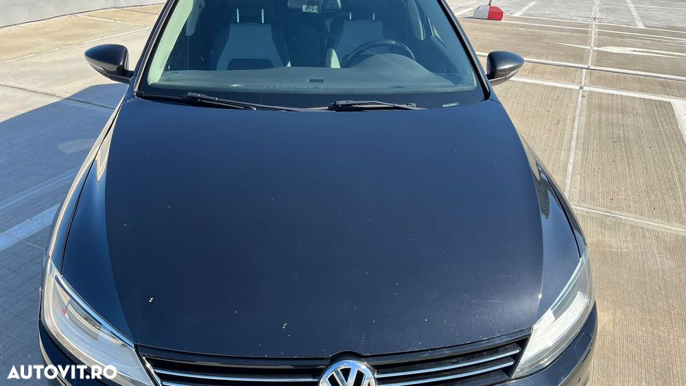 Volkswagen Jetta 1.6 TDI CR DPF DSG Comfortline - 20