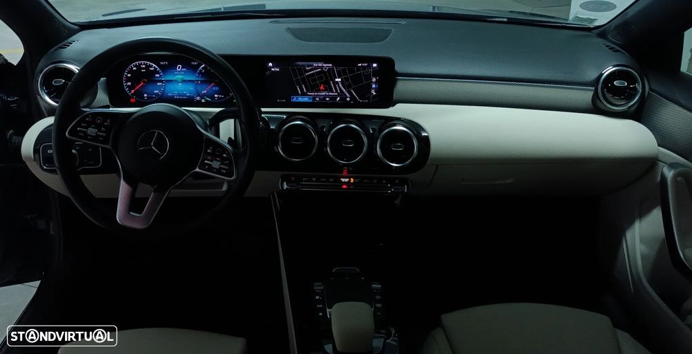 Mercedes-Benz A 250 Limousine e Style Plus - 8
