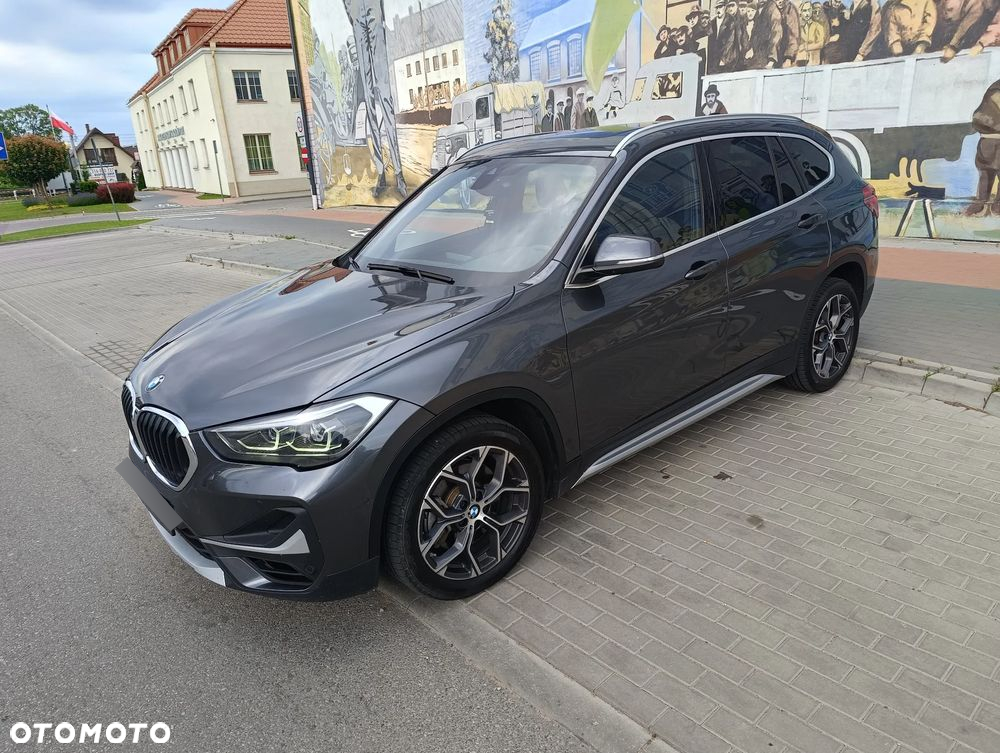 BMW X1 xDrive25i Sport Line - 2