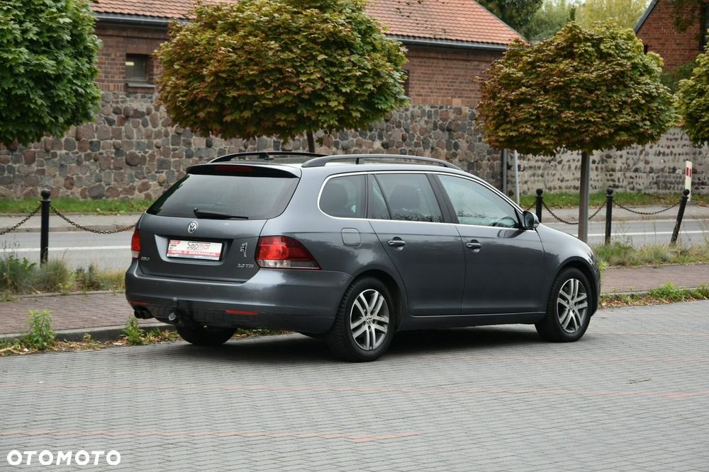 Volkswagen Golf 2.0 TDI Comfortline - 22