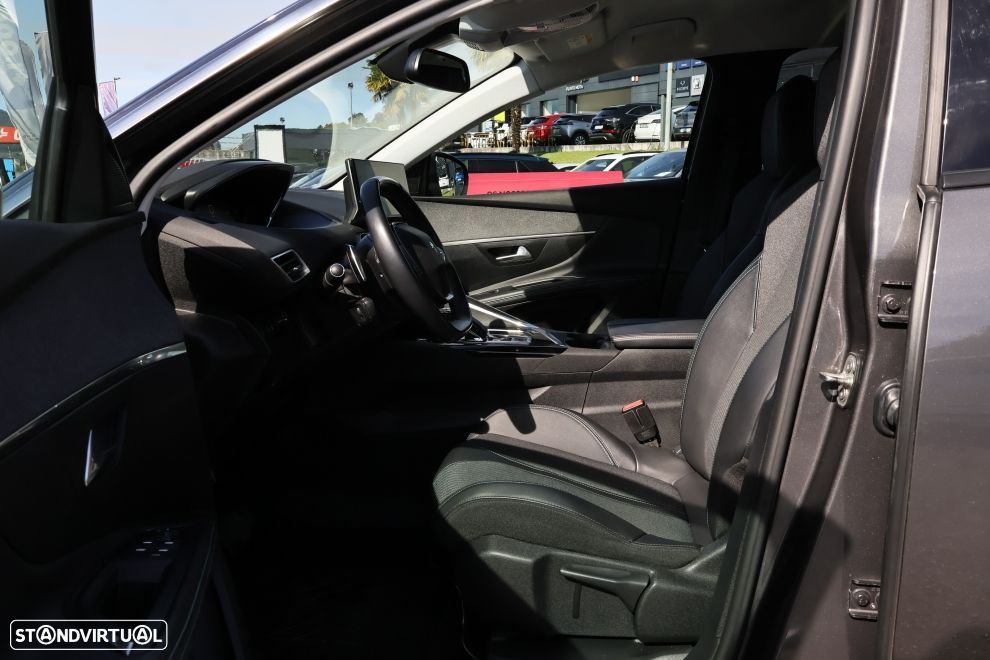 Peugeot 5008 1.2 PureTech Allure Pack EAT8 - 15