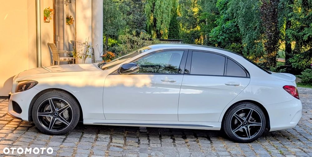 Mercedes-Benz Klasa C 200 7G-TRONIC - 18
