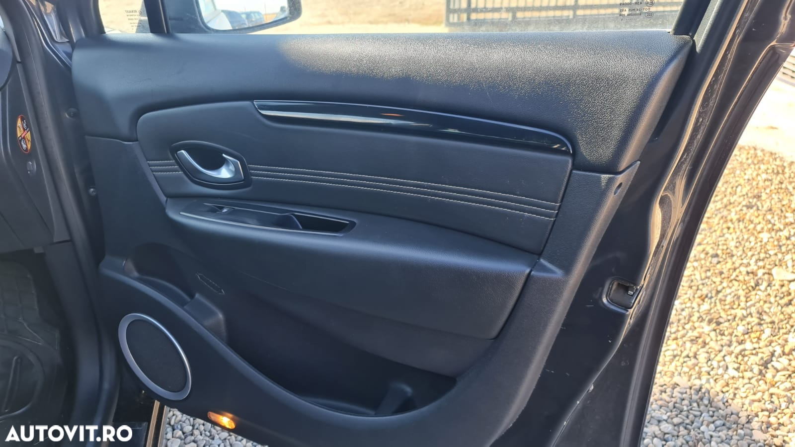 Renault Scenic 1.9dCi Privilege - 22