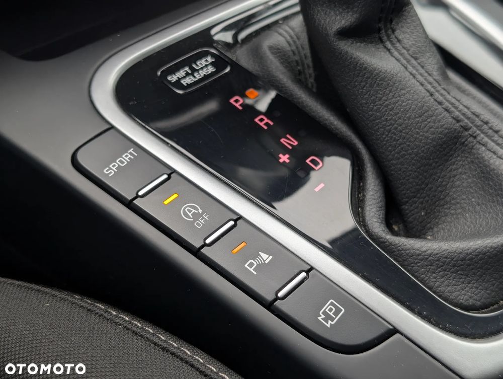 Kia Ceed 1.5 T-GDI M DCT - 28