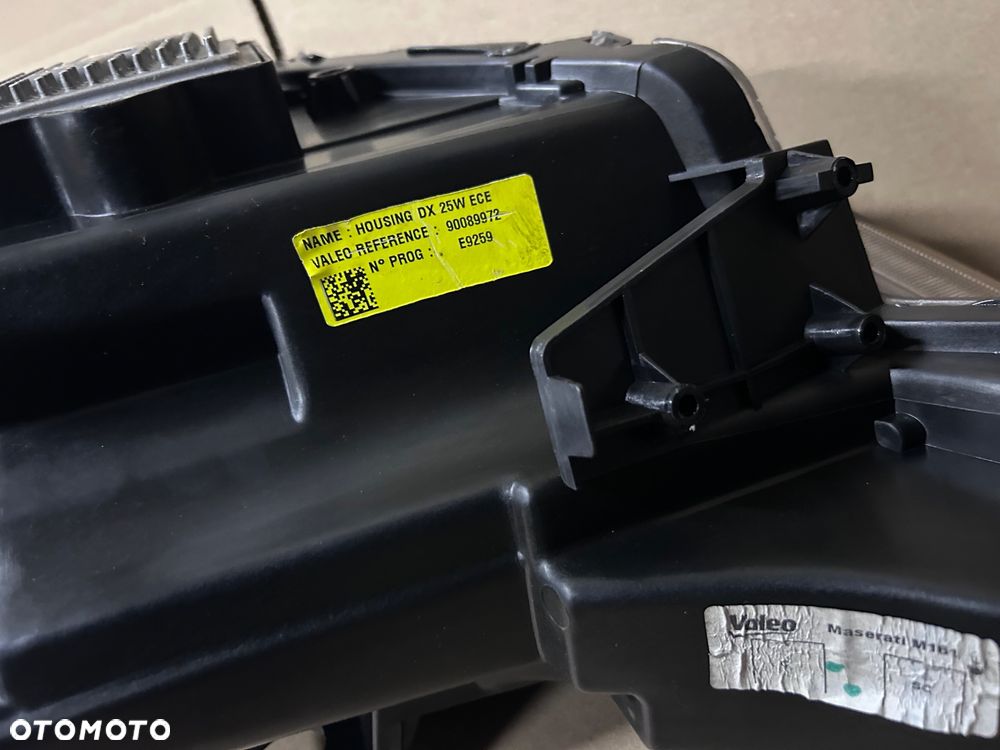 LAMPA PRAWA MASERATI LEVANTE BI XENON NIESKRETNY KOMPLETNA PRZÓD PRZEDNIA - 11