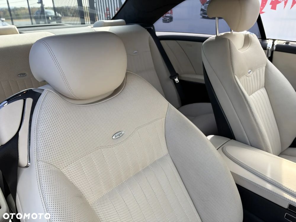 Mercedes-Benz CL 500 7G-TRONIC - 32