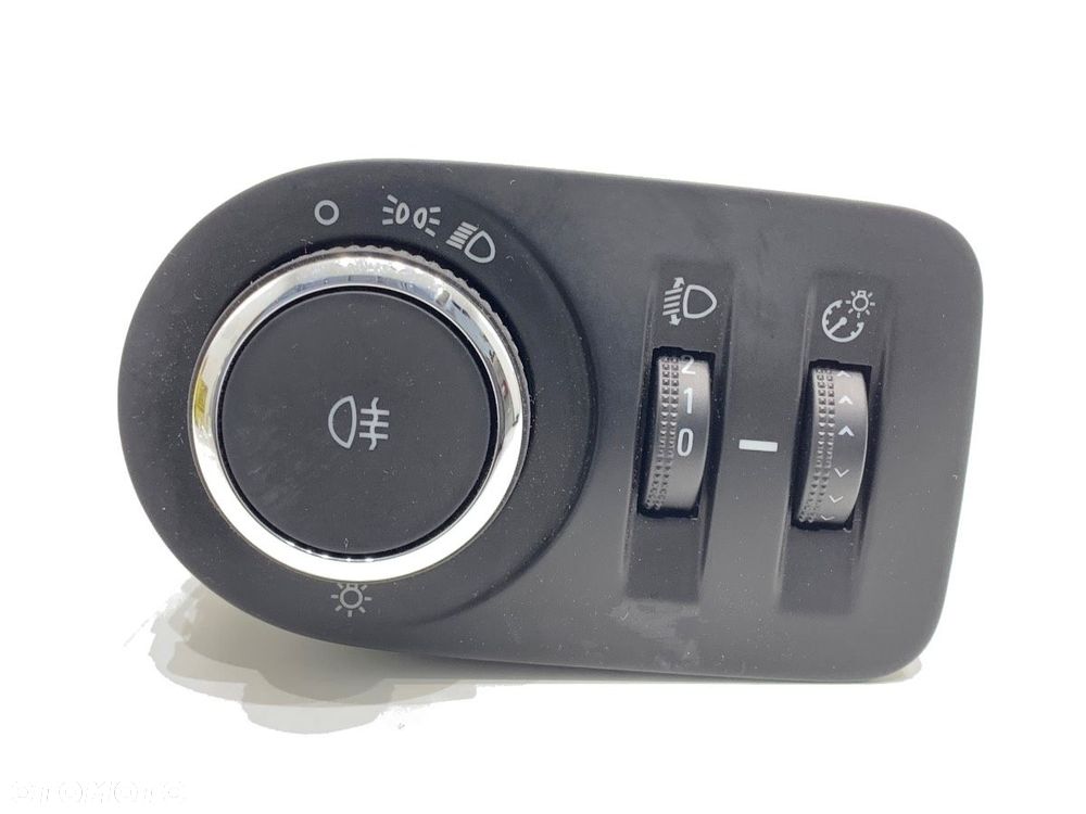 WŁĄCZNIK ŚWIATEŁ - 45.00 PLN - OPEL CORSA E (X15) 2014 - 2022 1.4 (08, 68) 55 kW [75 KM] benzyna - 1