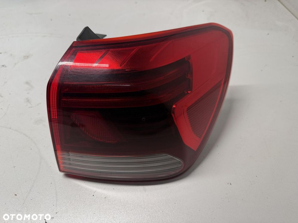 LAMPA TYLNA PRAWA KIA RIO IV V LED 2017-   92402-H8000 - 1