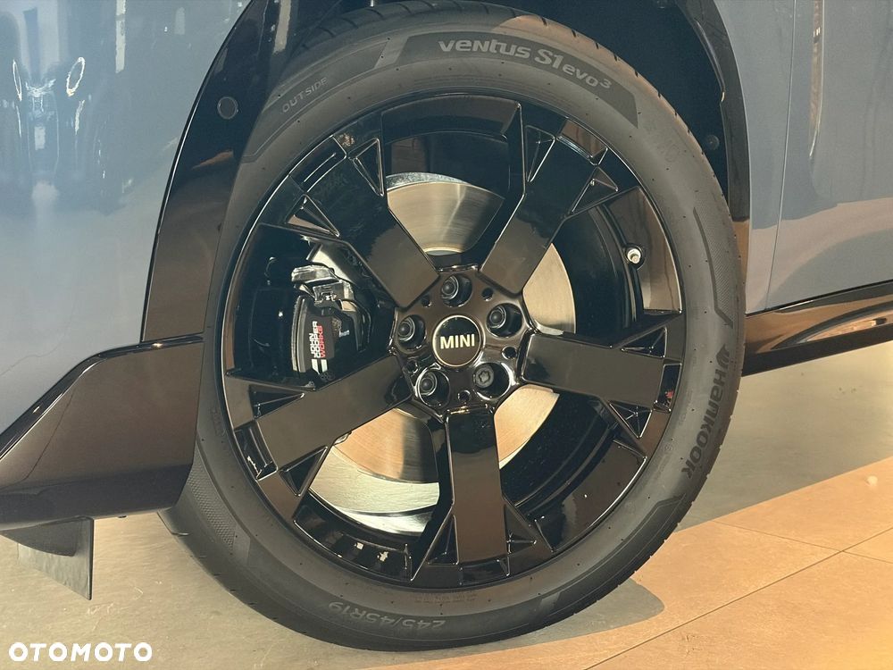 MINI Countryman C John Cooper Works Trim - 13