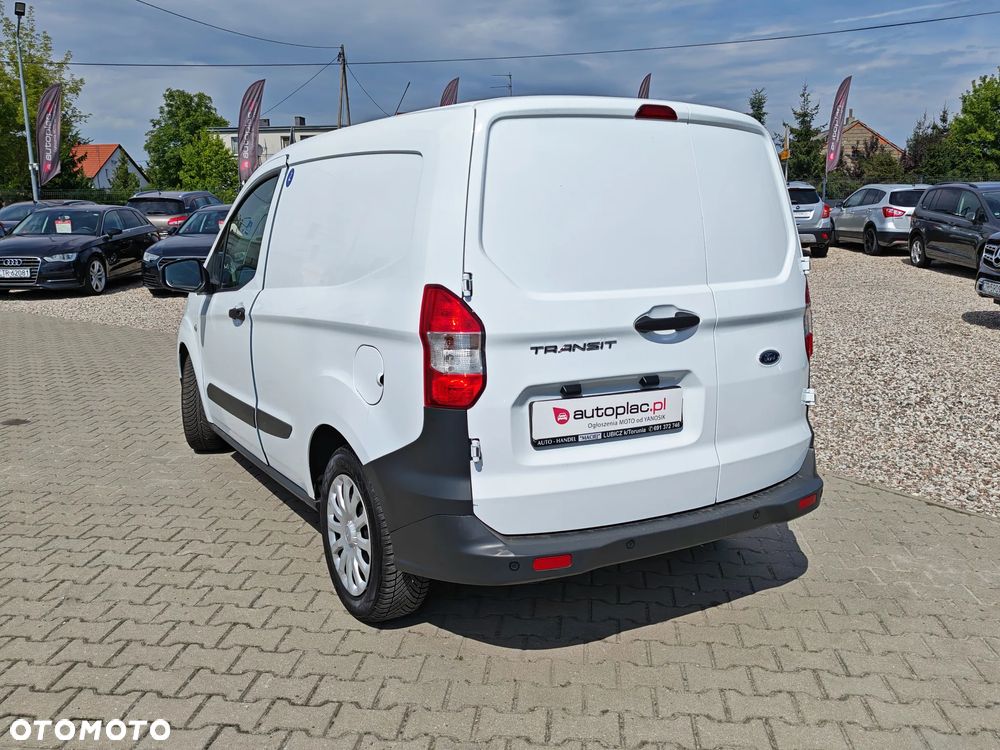 Ford Transit Courier - 5
