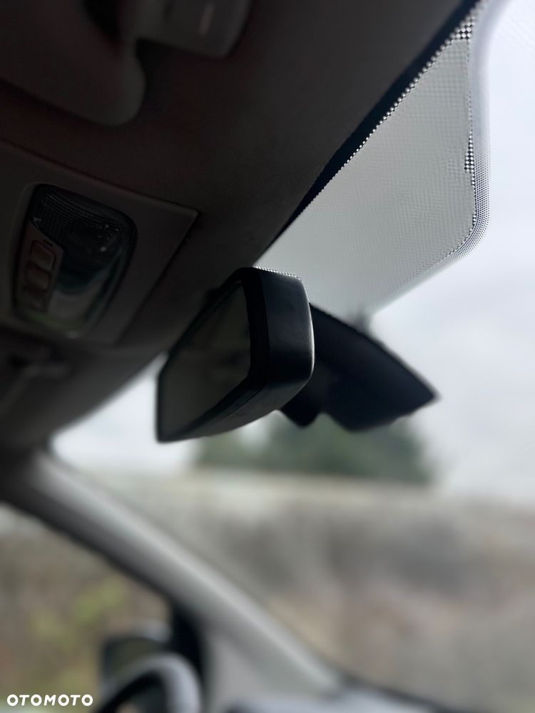 Ford Kuga 2.0 TDCi Titanium - 23