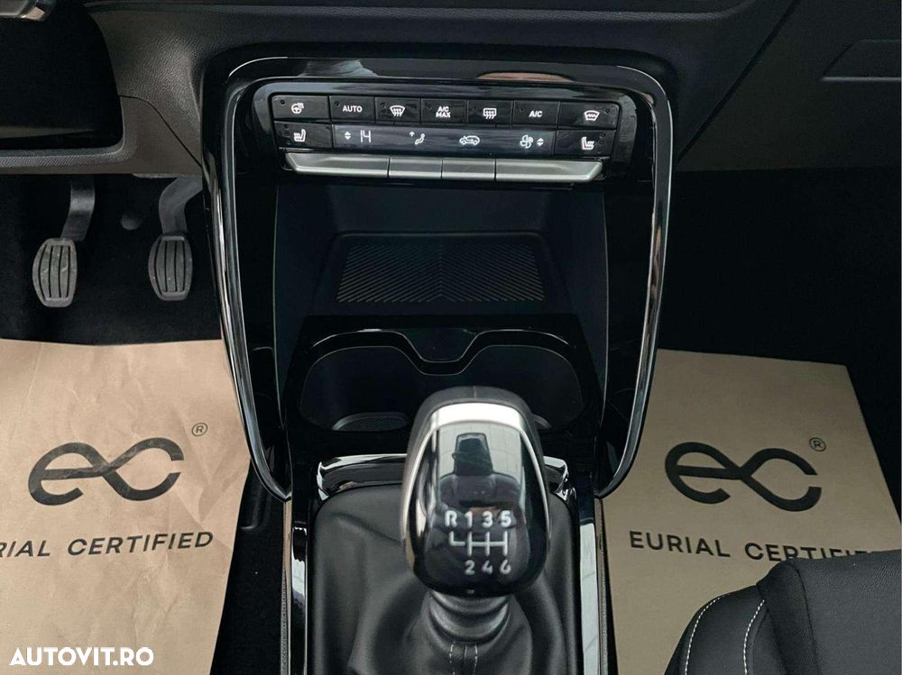 Citroën C3 1.2 PureTech 100 S&S BVM6 PLUS - 13