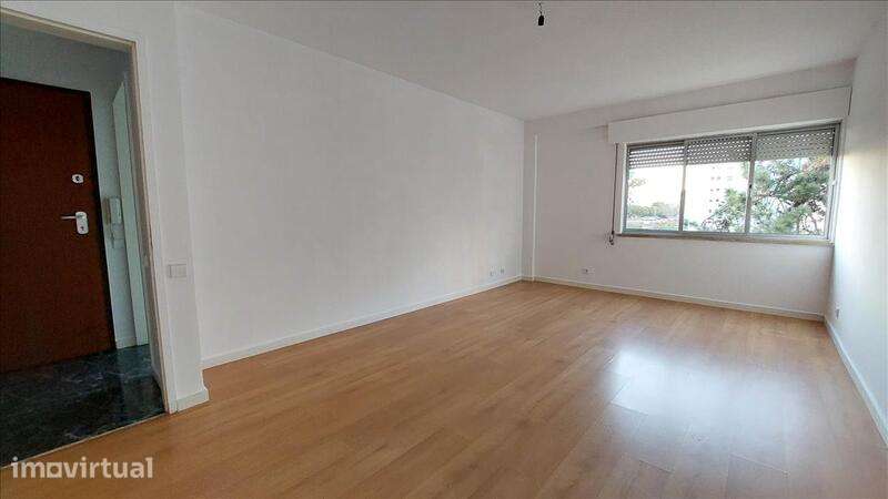 Apartamento em Sintra, Rio de Mouro - Grande imagem: 3/17