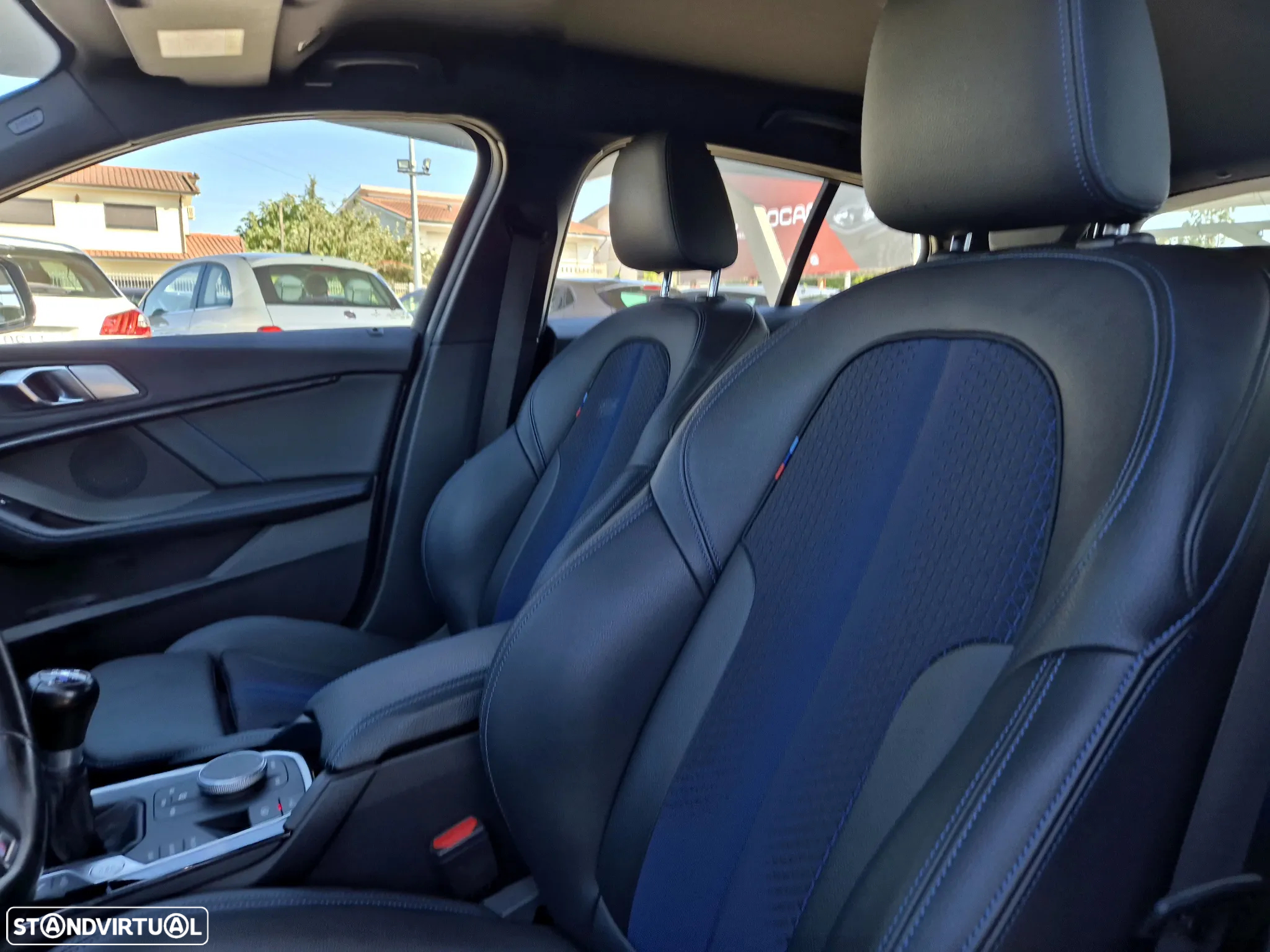 BMW 116 d Pack Desportivo M - 6