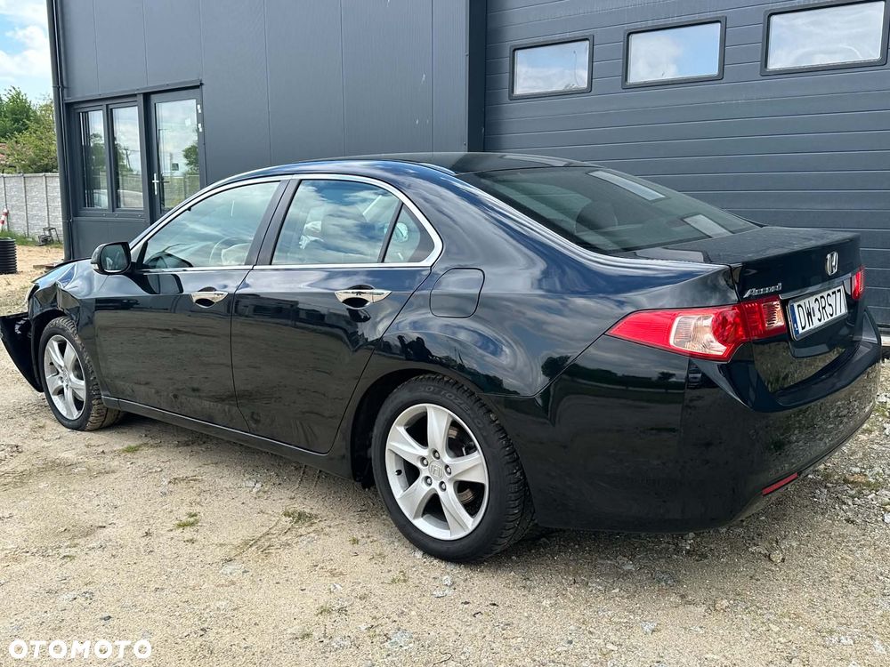 Honda Accord - 4