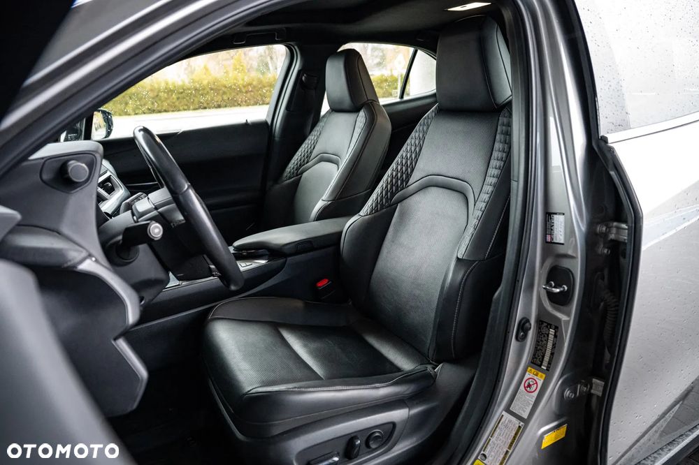 Lexus UX 250h Prestige AWD - 10
