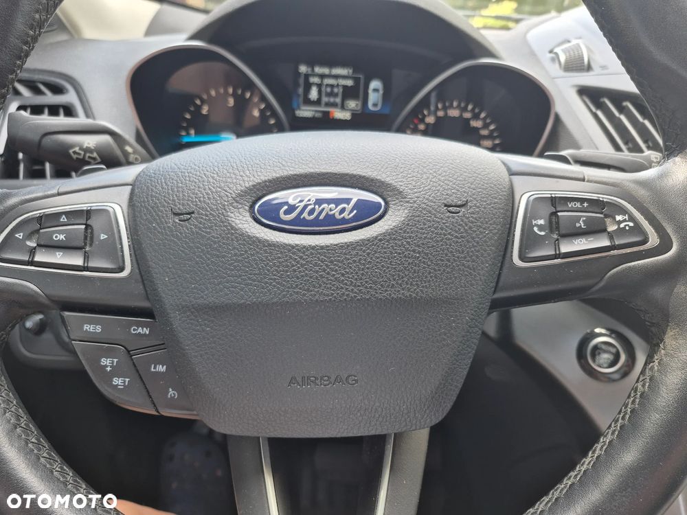 Ford Kuga 1.5 TDCi 2x4 Cool & Connect - 24