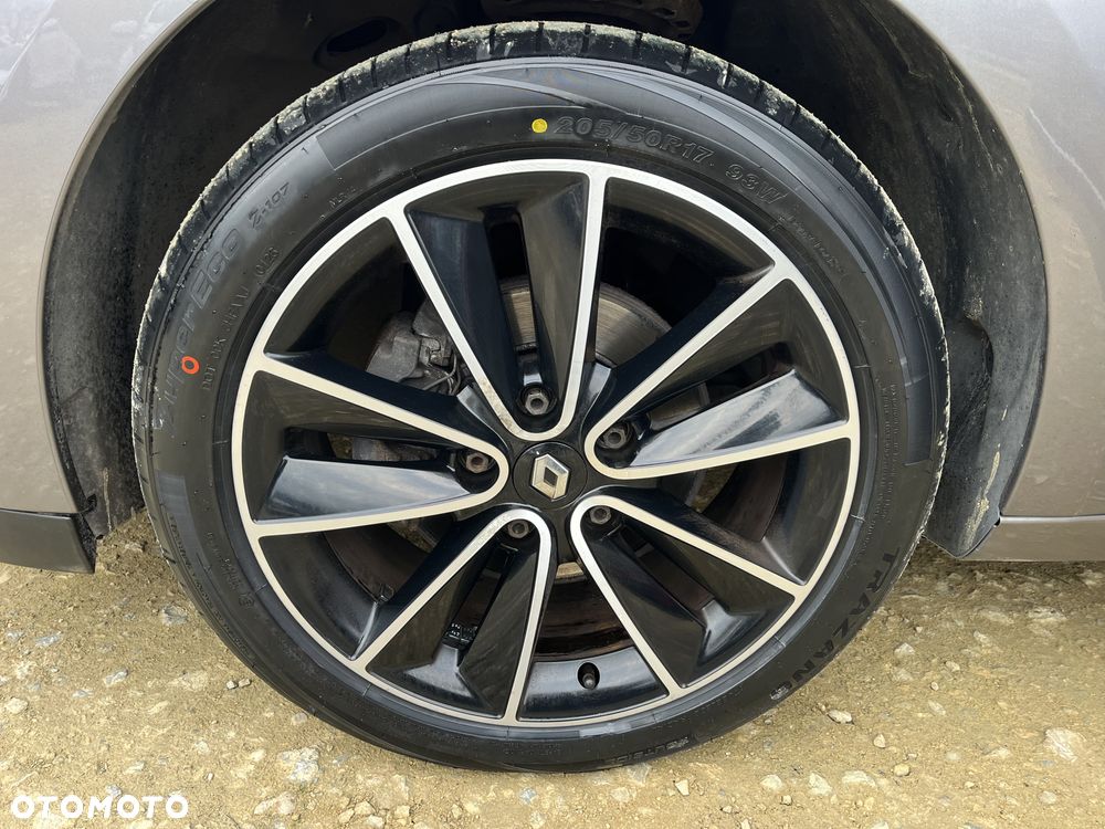 Renault Megane ENERGY dCi 110 Start & Stop LIMITED - 29