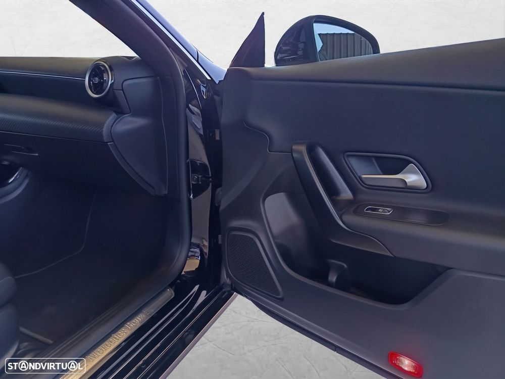 Mercedes-Benz CLA 180 - 26