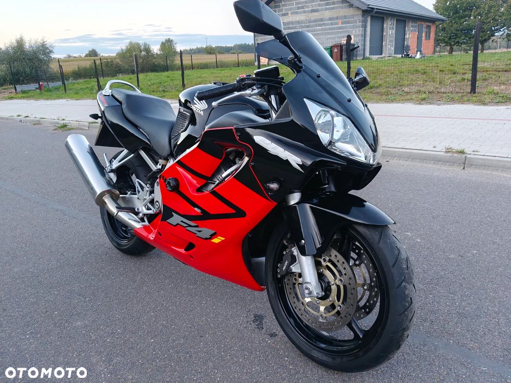 Honda CBR