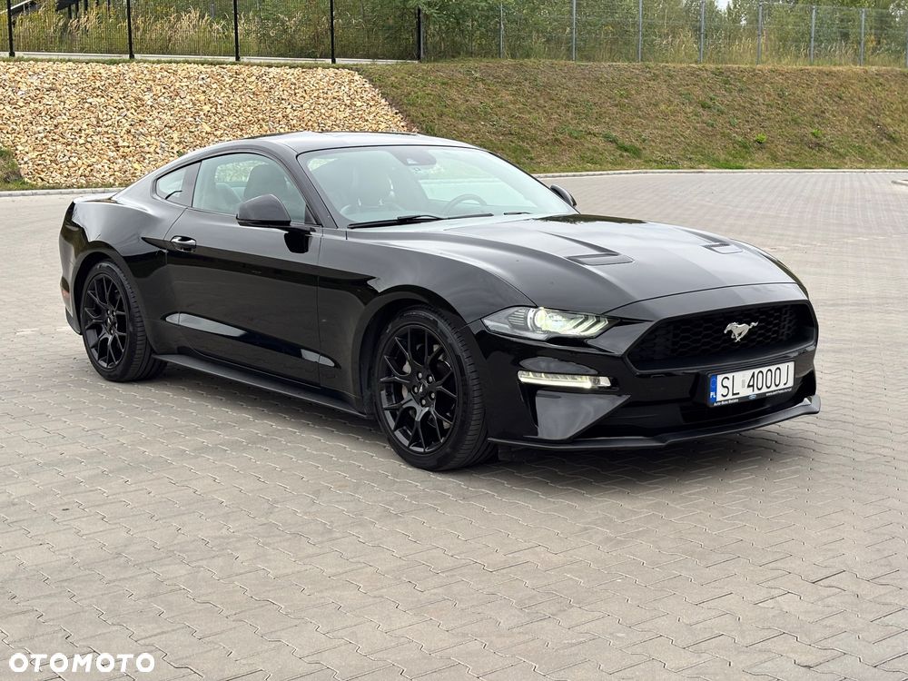 Ford Mustang - 10