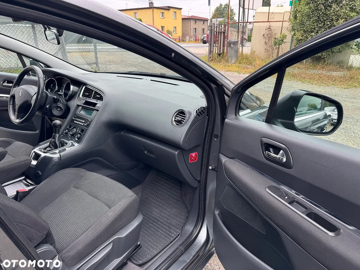 Peugeot 5008 - 33