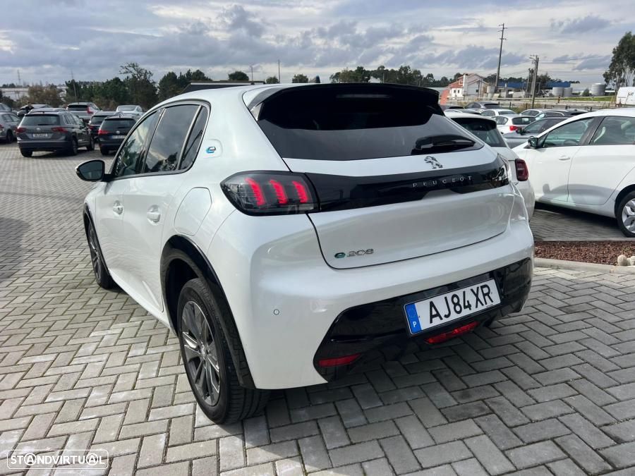Peugeot e-208 50 kWh Active - 2