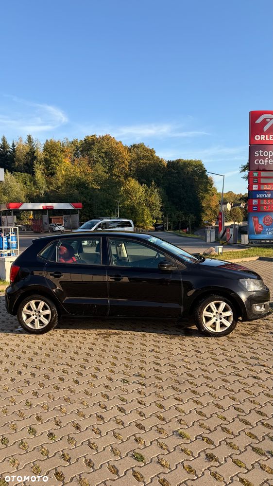 Volkswagen Polo 1.4 16V Highline - 1
