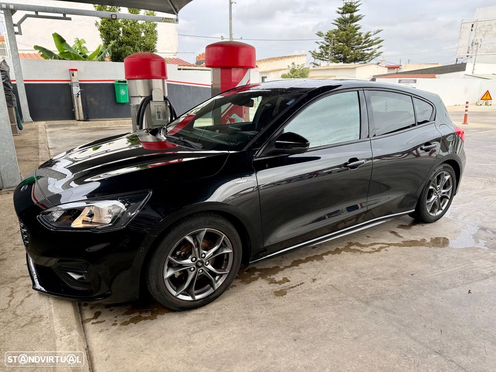 Ford Focus 1.0 EcoBoost ST-Line - 1