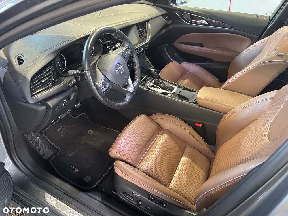 Opel Insignia Sports Tourer 2.0 BiTurbo Diesel 4x4 Ultimate Exclusive - 13