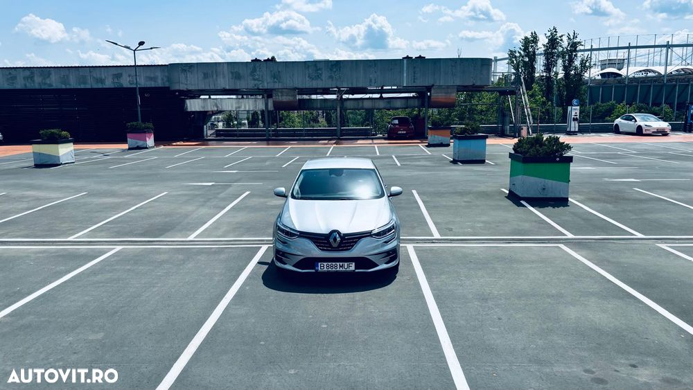 Renault Megane TCe 140 GPF EDC Techno - 8