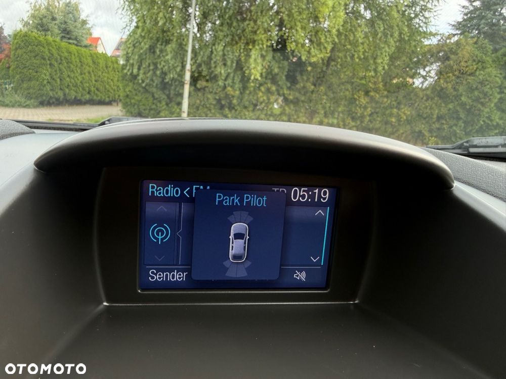 Ford Fiesta 1.0 EcoBoost Titanium ASS - 24