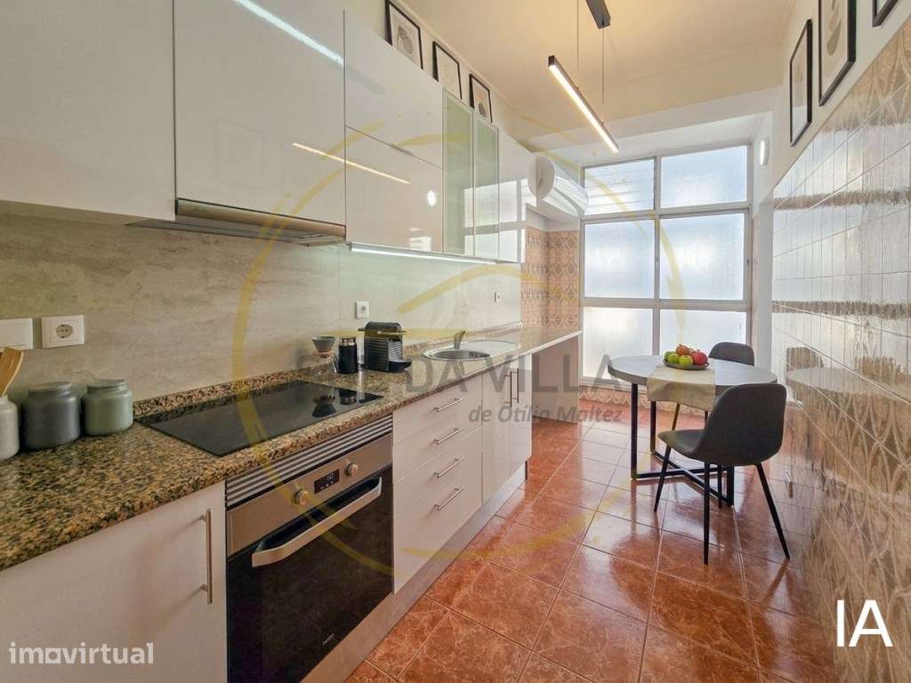 Apartamento T3 com 3 varandas - Laranjeiro, Almada - 1375€ - Grande imagem: 3/25
