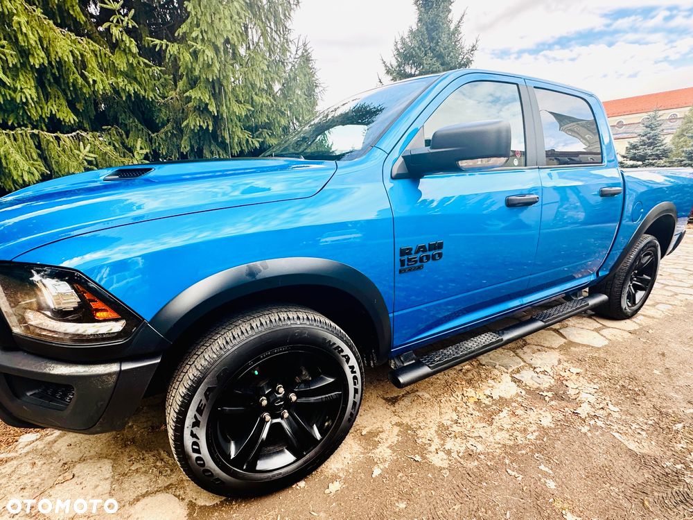 Dodge RAM 1500 5.7 4x4 - 5