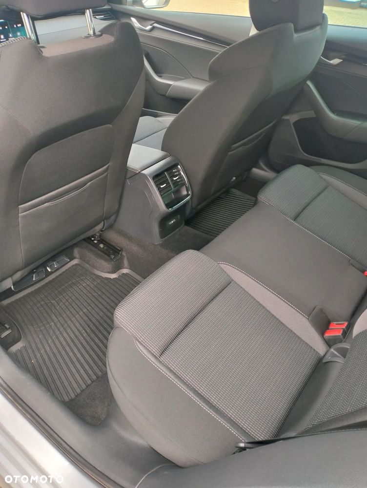 Skoda Octavia 1.5 TSI Selection - 19